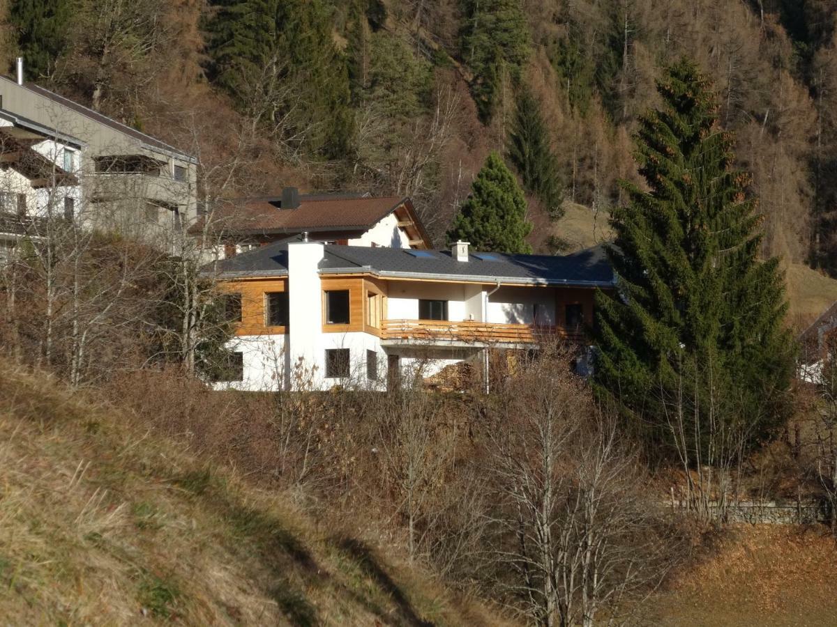 Villa Mira Selva à Trin Extérieur photo